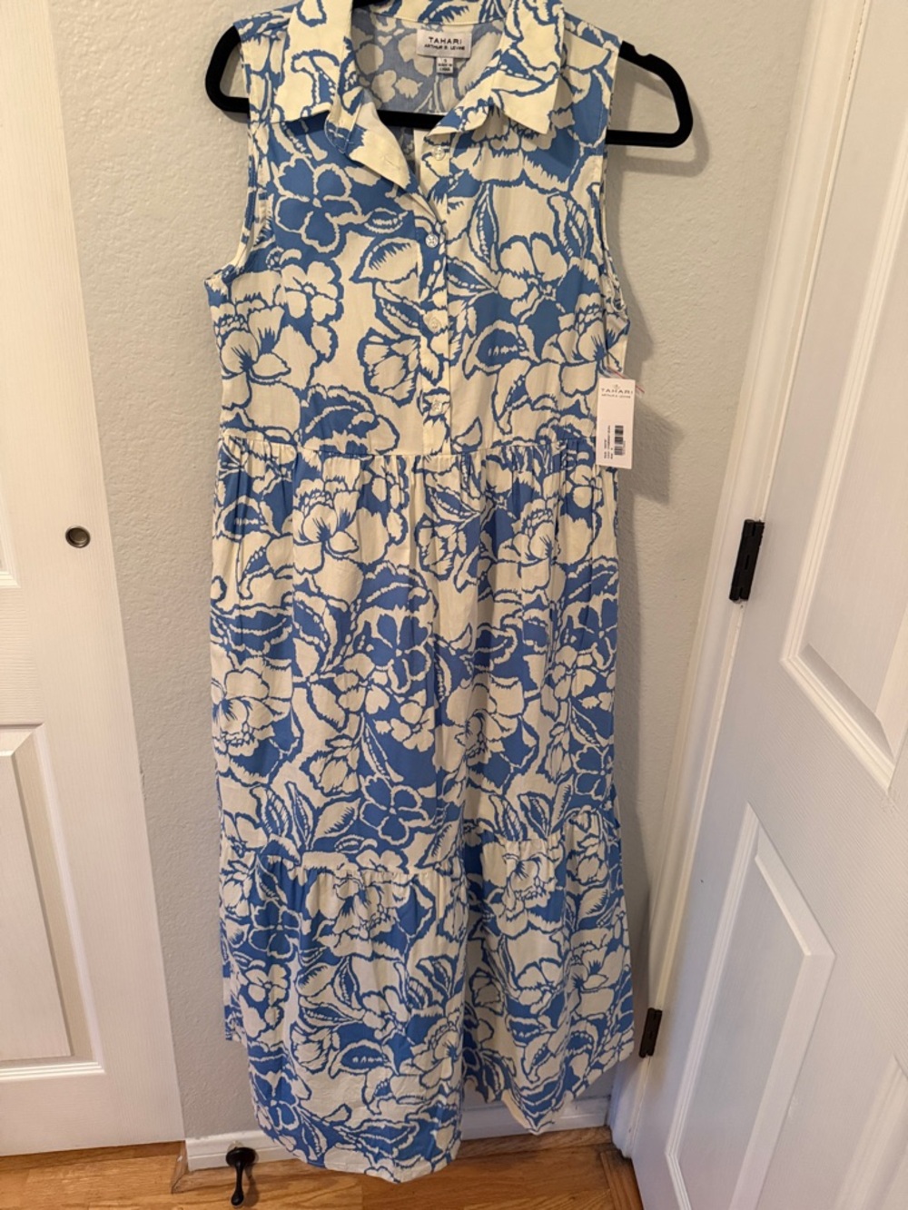 Tahari Blue and White Sleeveless Floral Jumpsuit